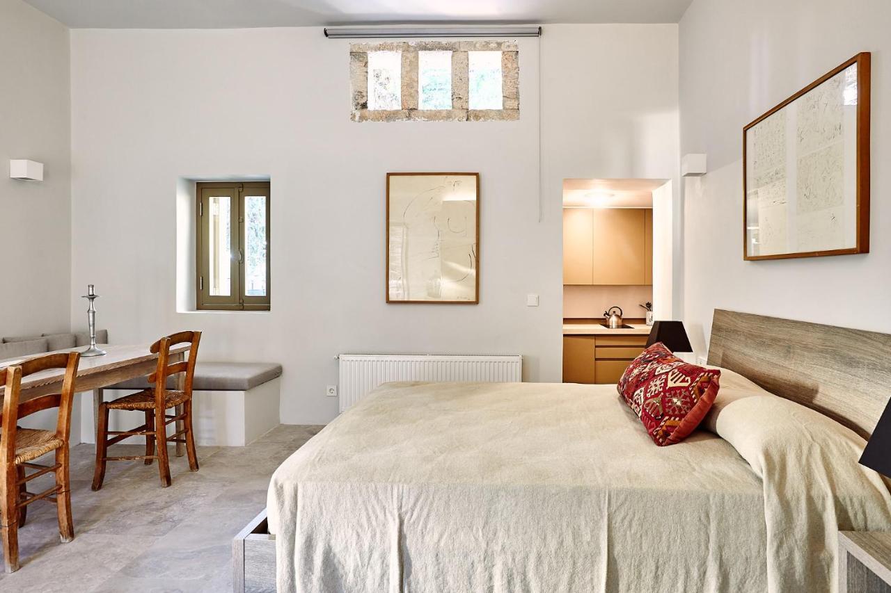 Nikolaou Art Residence Aegina 外观 照片