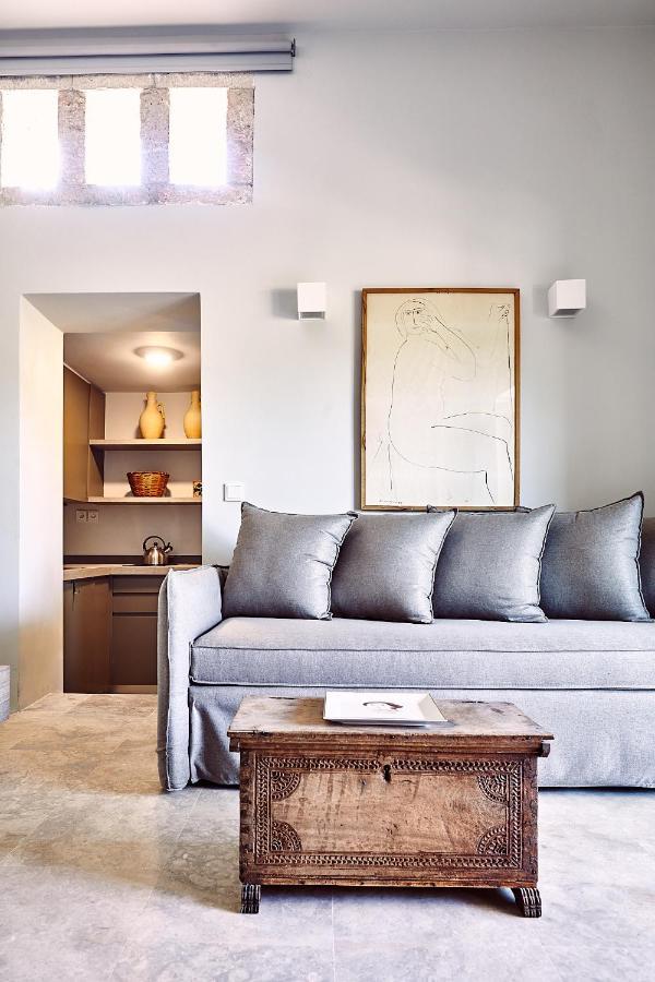 Nikolaou Art Residence Aegina 外观 照片