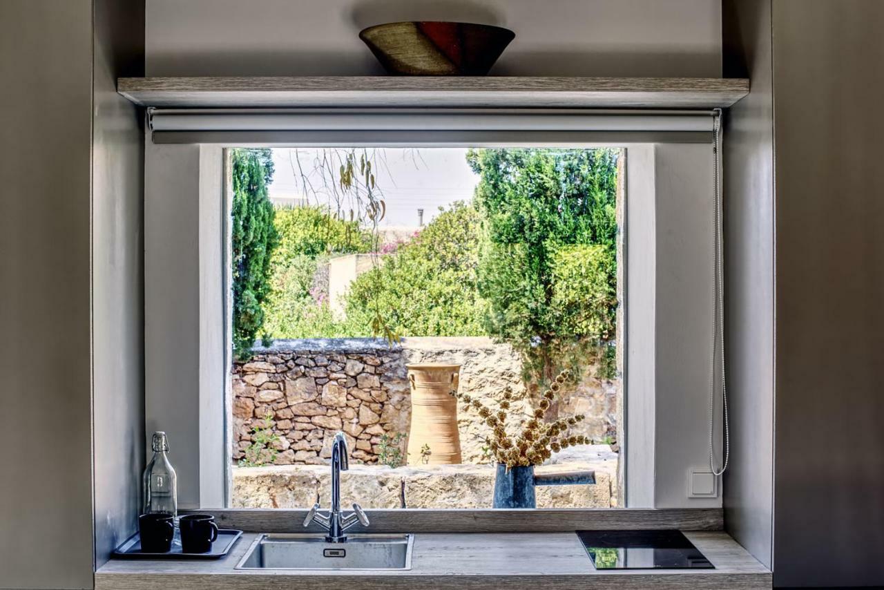 Nikolaou Art Residence Aegina 外观 照片