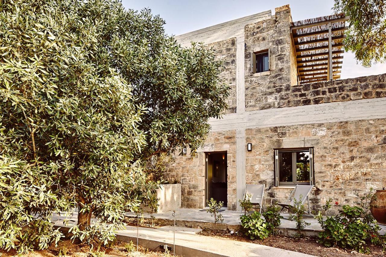 Nikolaou Art Residence Aegina 外观 照片